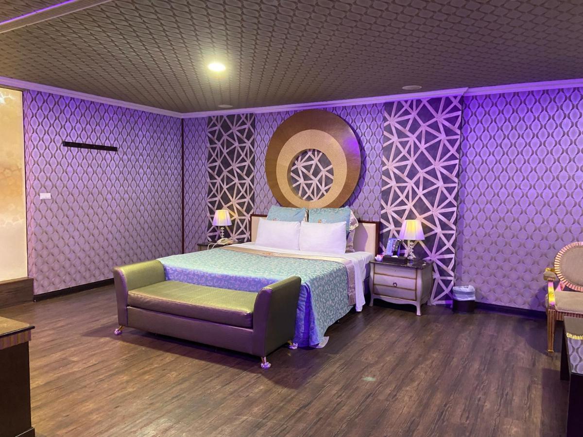 Huang Xing Motel Pingtung Dış mekan fotoğraf