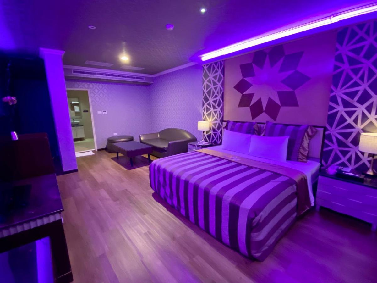 Huang Xing Motel Pingtung Dış mekan fotoğraf
