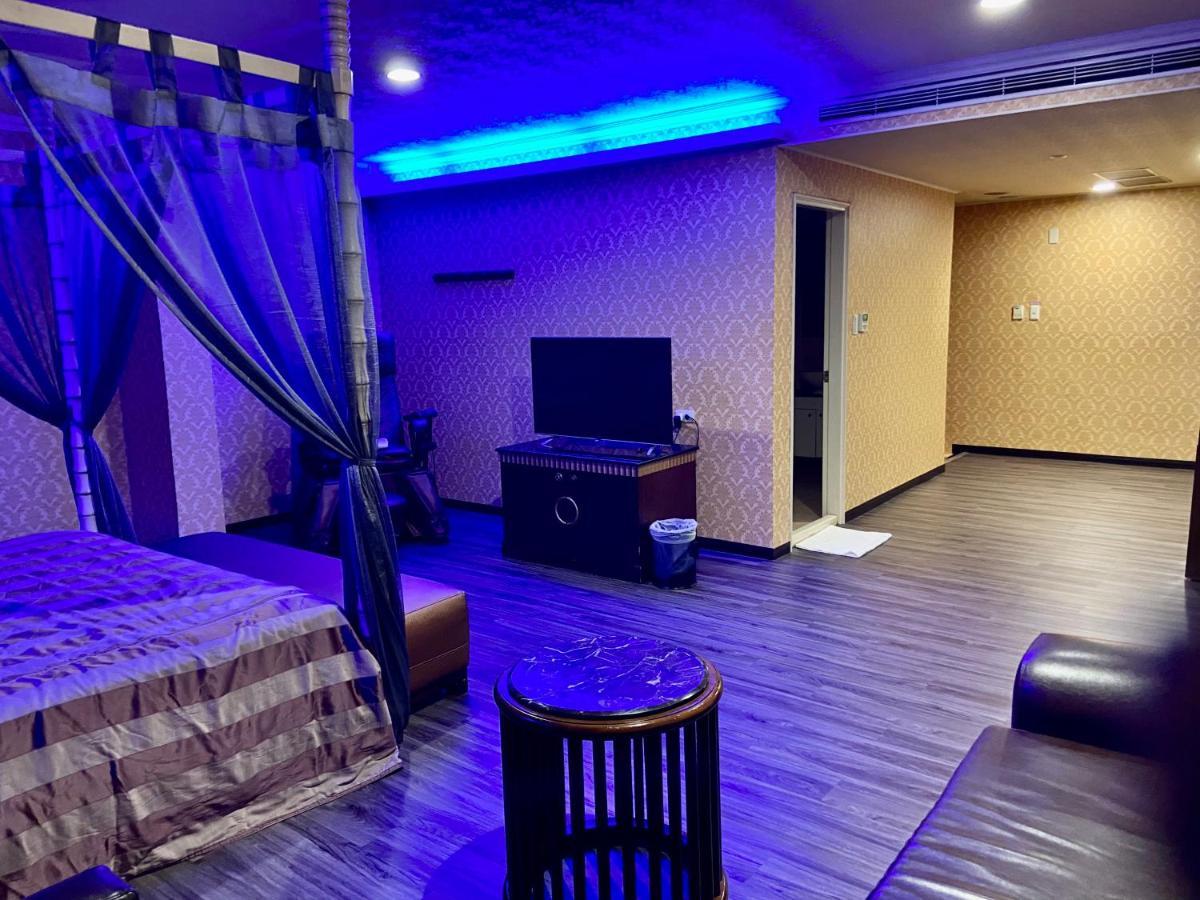 Huang Xing Motel Pingtung Dış mekan fotoğraf