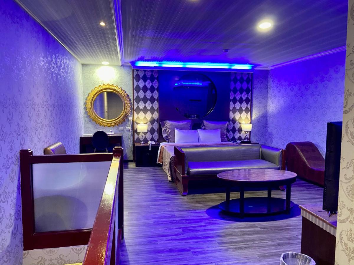 Huang Xing Motel Pingtung Dış mekan fotoğraf