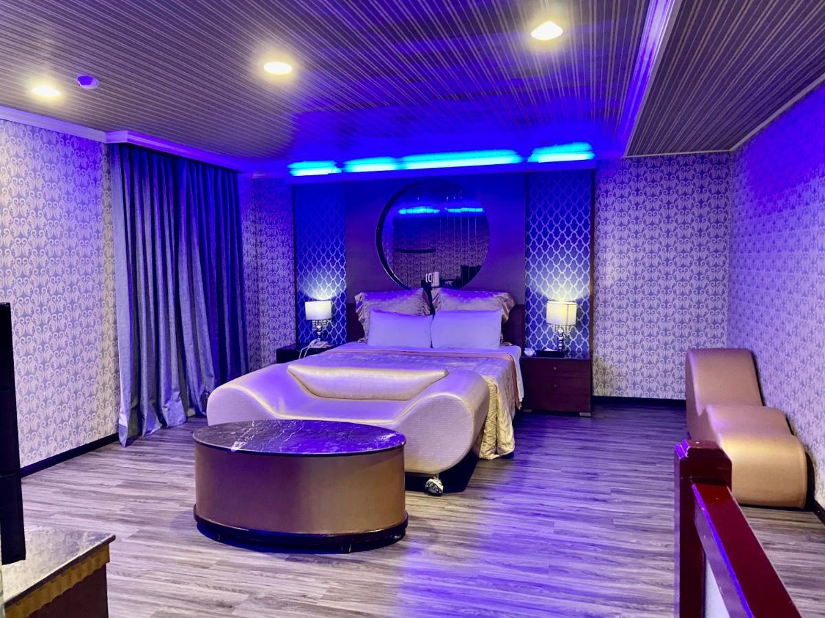 Huang Xing Motel Pingtung Dış mekan fotoğraf
